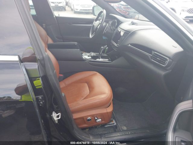 ZN661YUAXMX370313 Maserati LEVANTE S