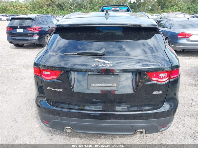 Jaguar F-pace 30t Portfolio 2019 SADCN2GX4KA600020 Image 16