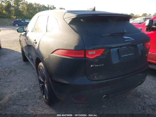 2019 JAGUAR F-PACE SADCN2GX4KA600020 Photo 2