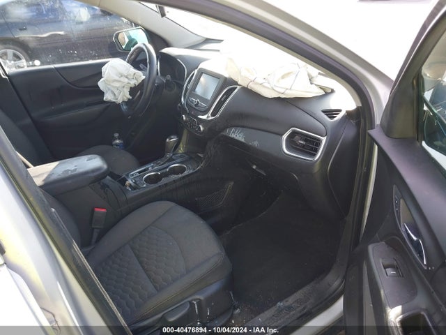 Chevrolet EQUINOX LT 2018 2GNAXSEV3J6124697 Image 5