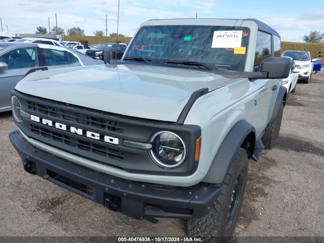 Ford Bronco Black Diamond 2021 1FMDE5AH3MLA80804 Image 2