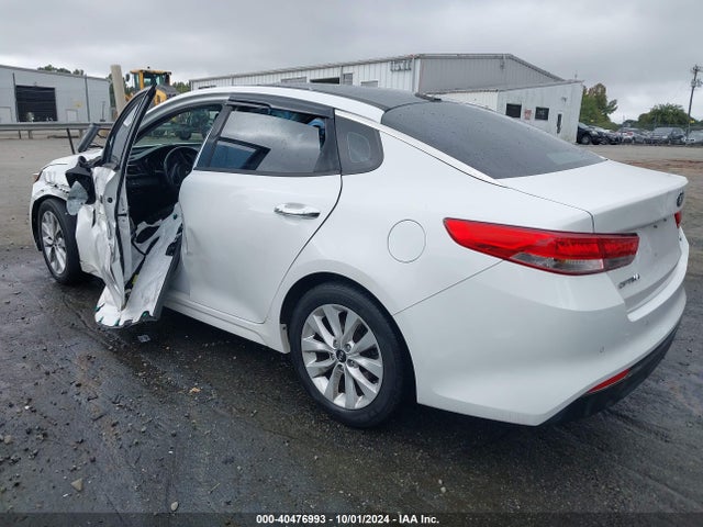 KIA OPTIMA EX 2016 5XXGU4L34GG012645 Image 3