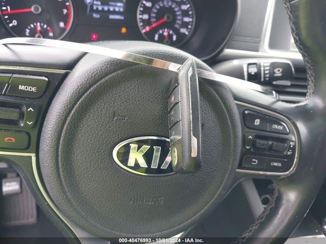 KIA OPTIMA EX 2016 5XXGU4L34GG012645 Image 6