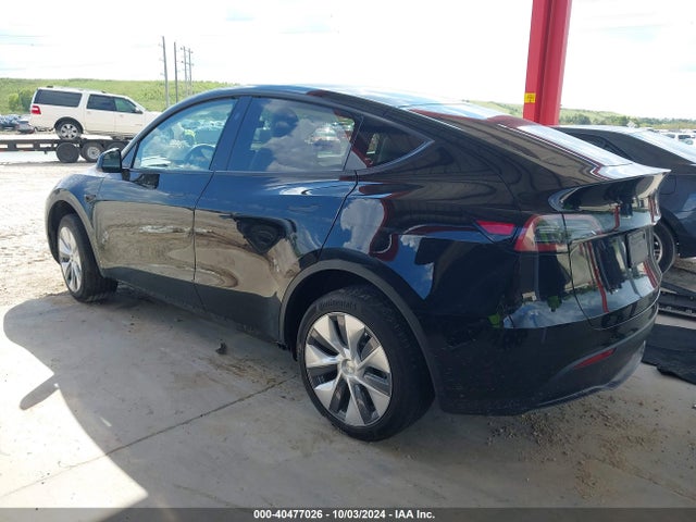 2023 TESLA MODEL Y 7SAYGDEE4PF858340 Photo 2