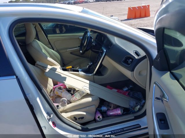 YV140MEC1F1201589 Volvo V60 T5 Premier Plus