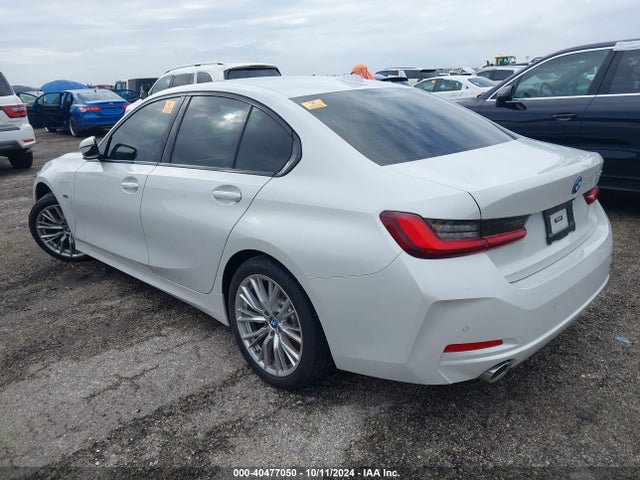 3MW39FF07P8D03593 BMW 3 Series 330e
