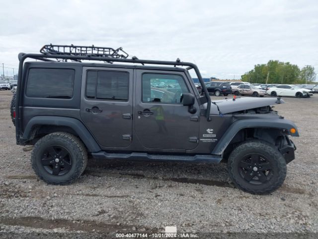 1C4BJWDG1HL537678 Jeep Wrangler Unlimited Sport