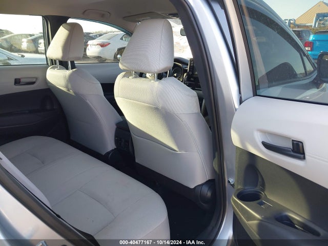 Toyota Corolla Cross L 2022 7MUAAABG2NV035442 Image 8