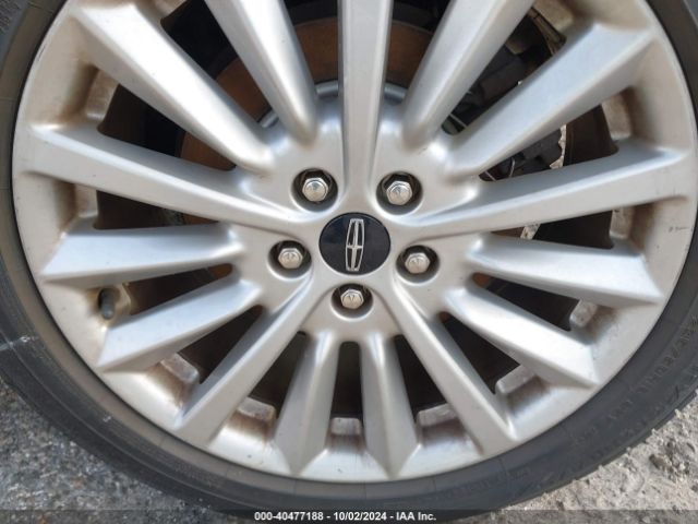 5LMCJ1D9XKUL12890 Lincoln Mkc Standard