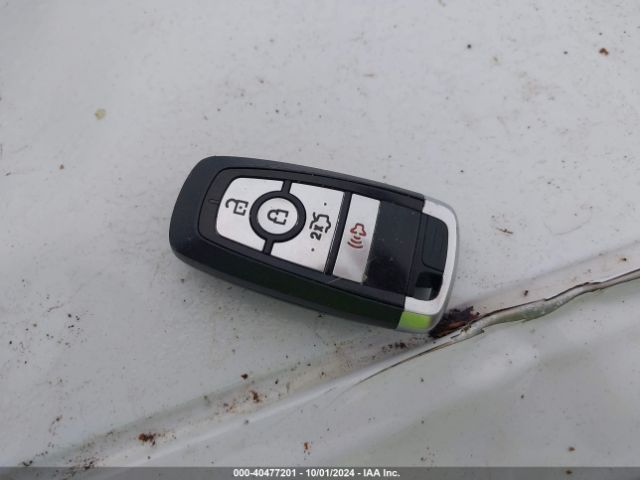 3FA6P0LU2KR220365 Ford Fusion Hybrid Se