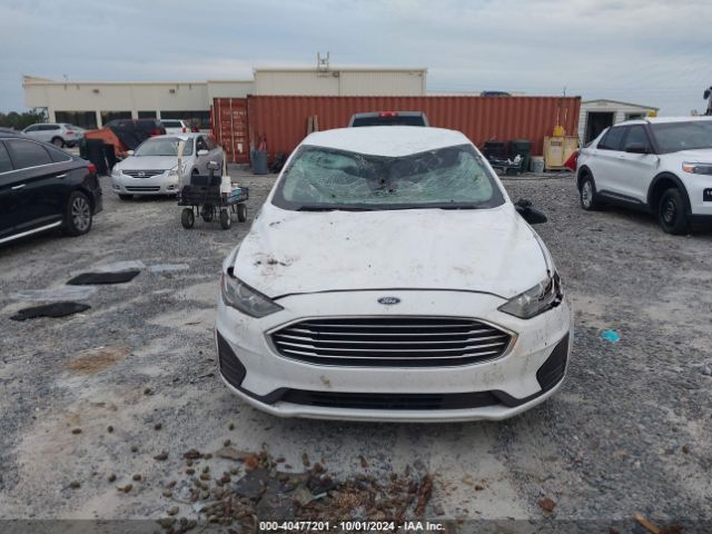 3FA6P0LU2KR220365 Ford Fusion Hybrid Se