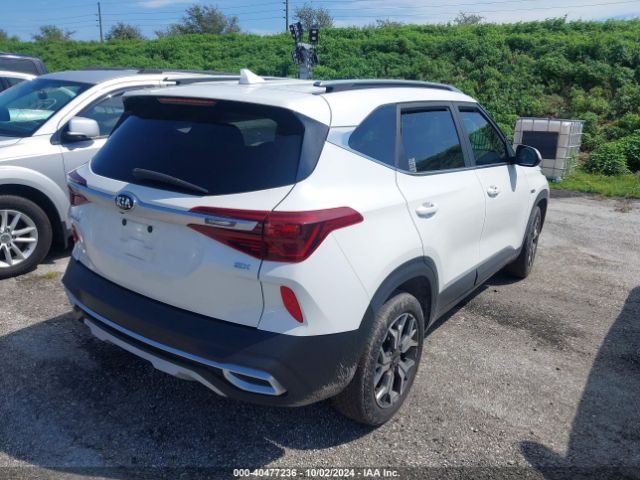 KNDERCAA1M7104773 KIA SELTOS EX