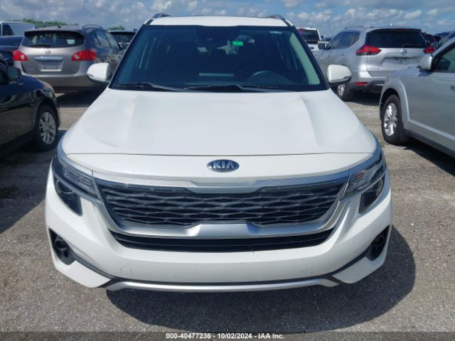 KNDERCAA1M7104773 KIA SELTOS EX