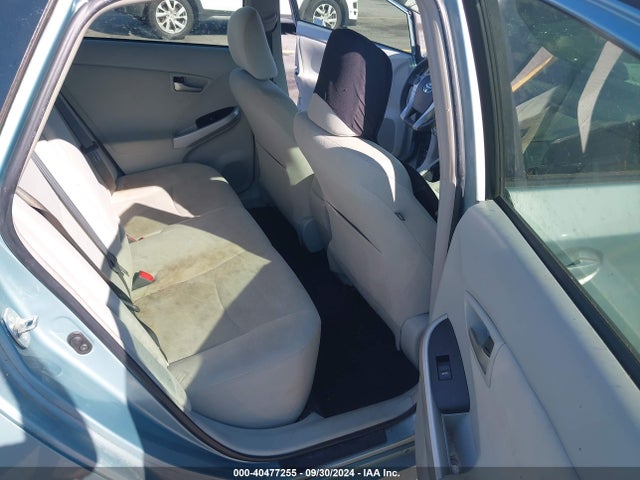 Toyota Prius Three 2014 JTDKN3DUXE1850745 Image 8