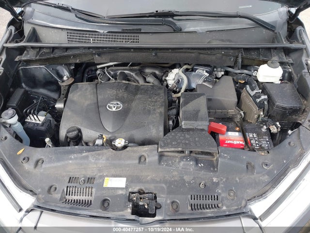 Toyota Highlander Xle 2019 5TDKZRFH9KS366992 Image 10