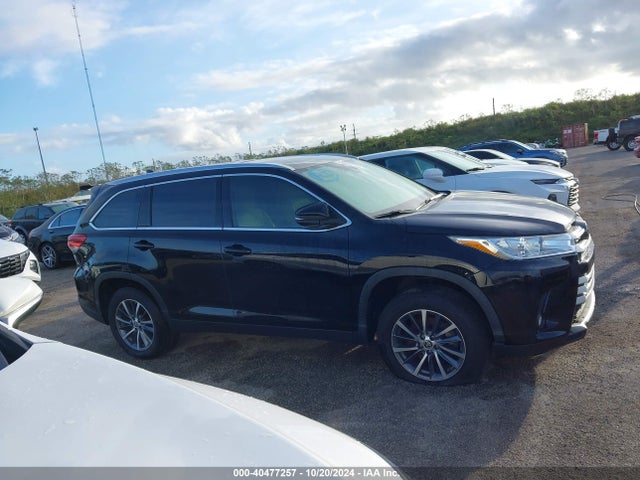 Toyota Highlander Xle 2019 5TDKZRFH9KS366992 Image 13
