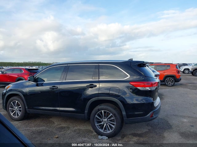 Toyota Highlander Xle 2019 5TDKZRFH9KS366992 Image 14