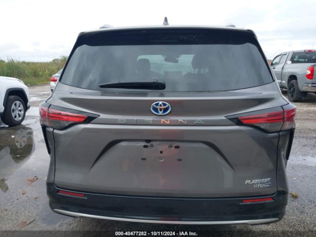 5TDERKEC6RS209747 Toyota Sienna Platinum