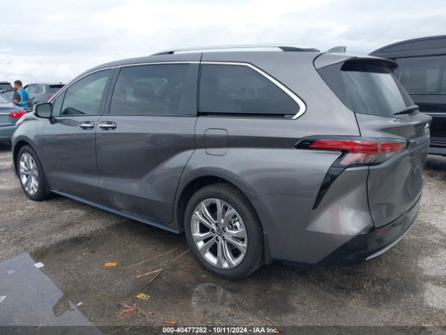 5TDERKEC6RS209747 Toyota Sienna Platinum