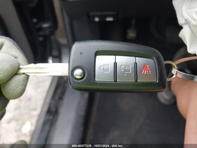 JN8AT2MV5HW010274 Nissan ROGUE S