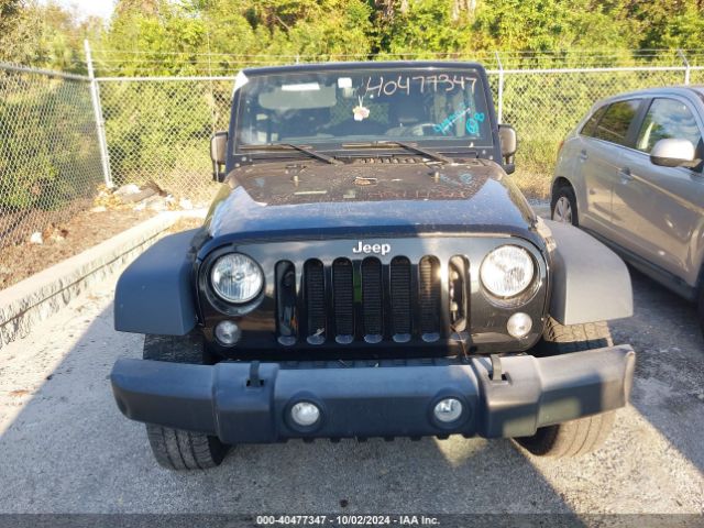 1C4BJWDG8HL694169 Jeep Wrangler Unlimited Sport