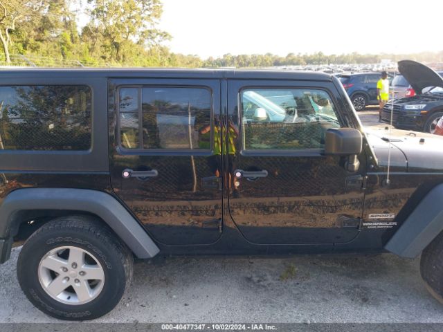 1C4BJWDG8HL694169 Jeep Wrangler Unlimited Sport