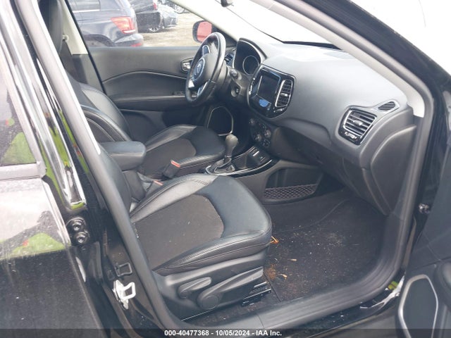 3C4NJCBB5MT502059 Jeep Compass Altitude Fwd