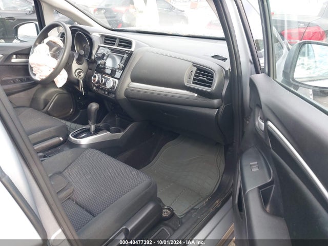 Honda FIT LX 2019 3HGGK5H4XKM735129 Image 5