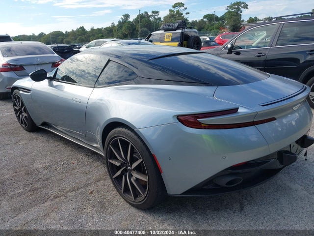 SCFRMFAV9HGL00763 Aston Martin Ae31