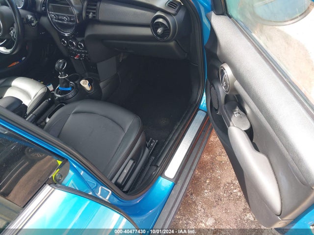 2016 MINI HARDTOP WMWXU1C5XG2E16619 Photo 4