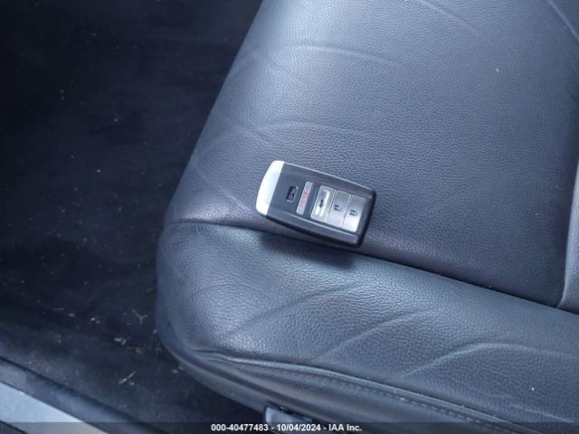 19UUB2F32KA000119 Acura Tlx Standard