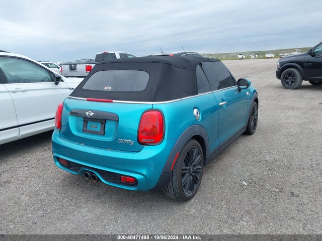 2017 MINI CONVERTIBLE WMWWG9C30H3C81484 Photo 3
