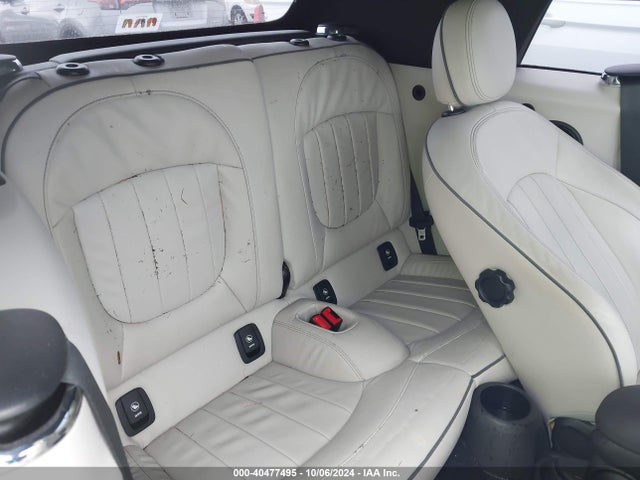 2017 MINI CONVERTIBLE WMWWG9C30H3C81484 Photo 7