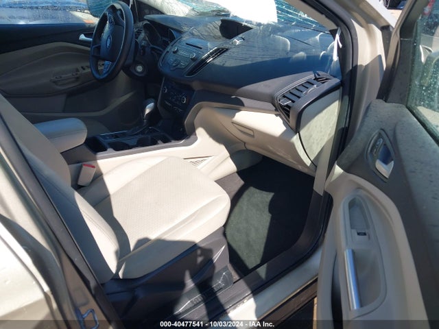 Ford ESCAPE SE 2018 1FMCU9GD1JUC69015 Image 5