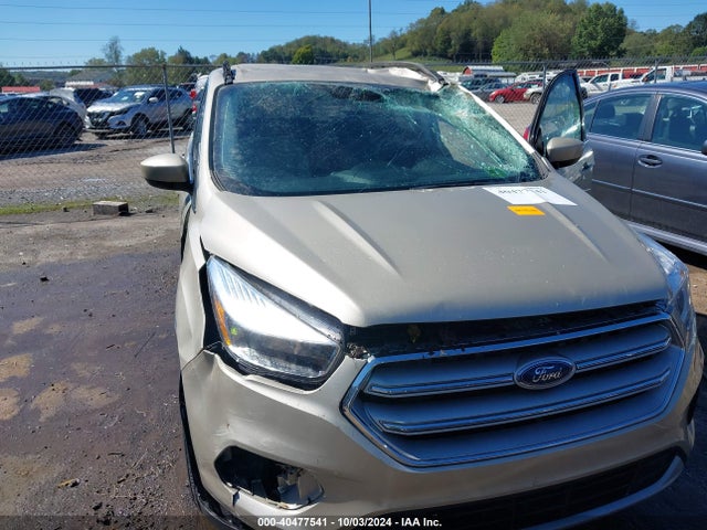 Ford ESCAPE SE 2018 1FMCU9GD1JUC69015 Image 6