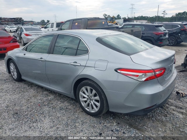 Toyota CAMRY LE 2018 4T1B11HK4JU084010 Image 14