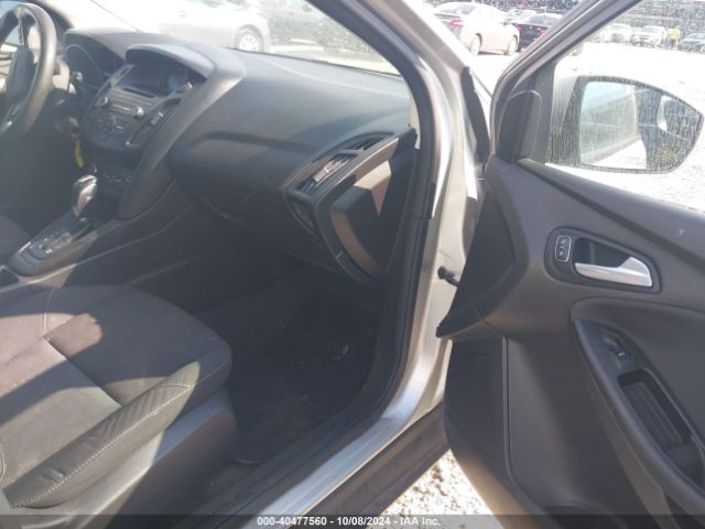 1FADP3K22GL269466 Ford FOCUS SE