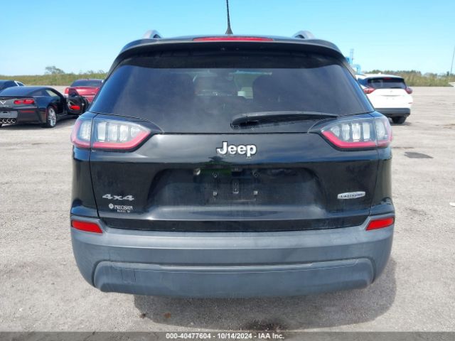 1C4PJMLB2KD174910 Jeep Cherokee Latitude Plus 4x4