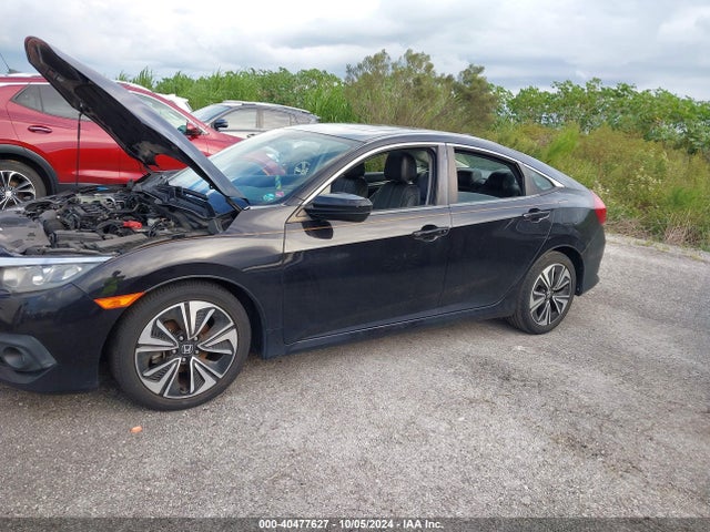 40477627 :رقم المزاد ، 19XFC1F77HE004769 vin ، 2017 Honda Civic Ex-l مزاد بيع