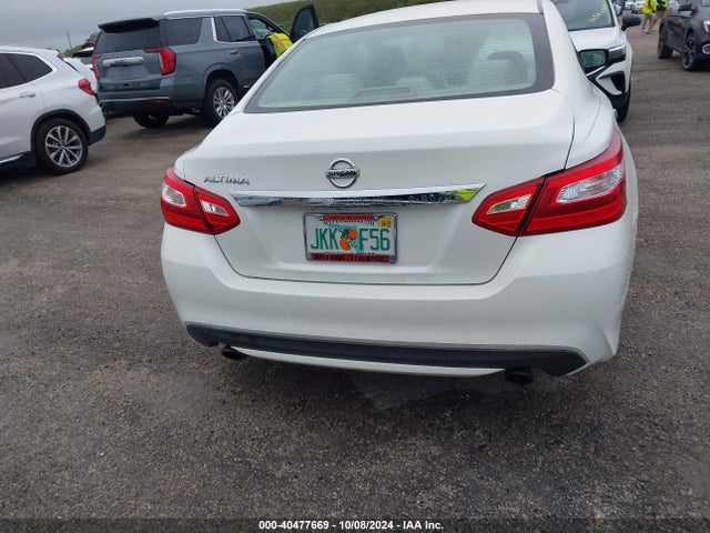 Nissan Altima 2.5 S 2016 1N4AL3APXGN318963 Image 16
