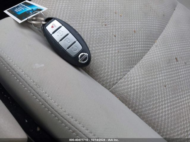 JN1BJ1CR0JW293891 Nissan Rogue Sport Sv