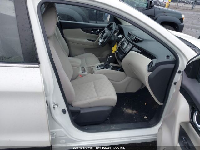 JN1BJ1CR0JW293891 Nissan Rogue Sport Sv