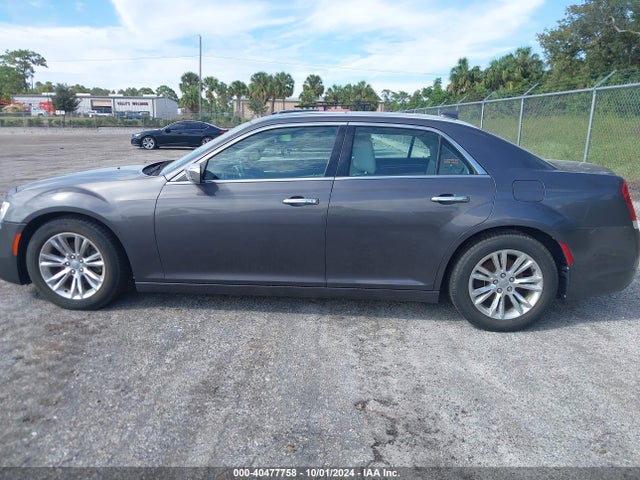 Chrysler 300C 2015 2C3CCAEG1FH766117 Image 14