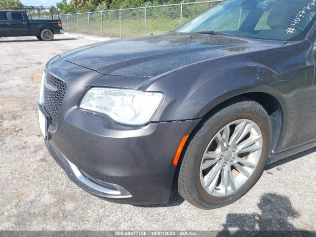 2C3CCAEG1FH766117 Chrysler 300C