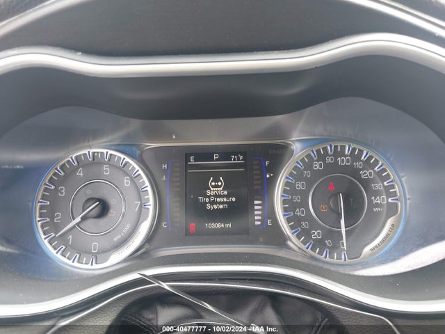 Chrysler 200 Limited 2015 1C3CCCAB0FN534122 Image 7