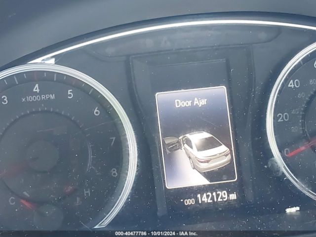4T1BF1FK3GU596483 Toyota CAMRY SE