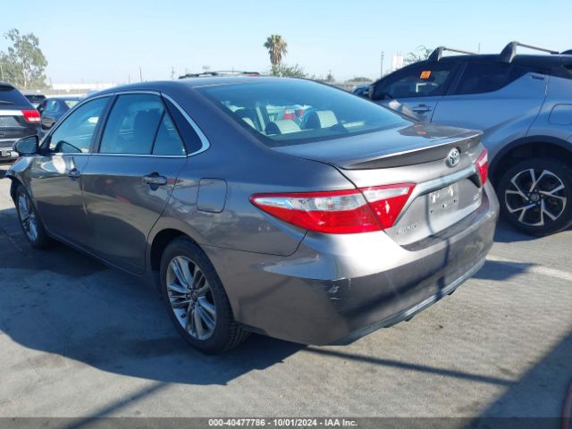 4T1BF1FK3GU596483 Toyota CAMRY SE