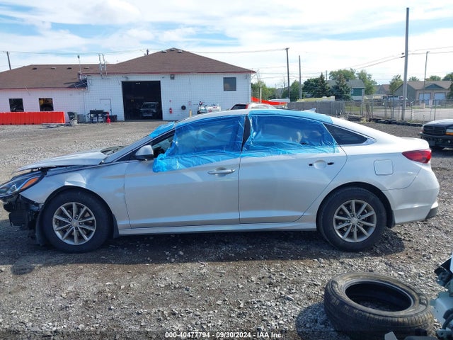 Hyundai SONATA SE 2018 5NPE24AFXJH664580 Image 13