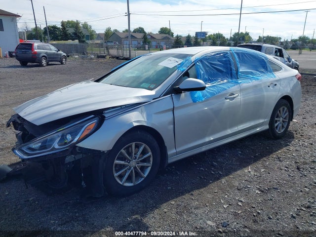 Hyundai SONATA SE 2018 5NPE24AFXJH664580 Image 2