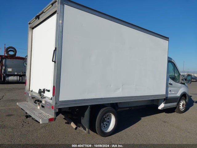 Ford Transit-350 Cab 2018 1FDBF8ZM6JKA69711 Image 4